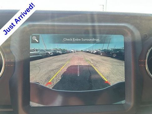 Used 2022 Jeep Gladiator Overland AWD/4WD image 21