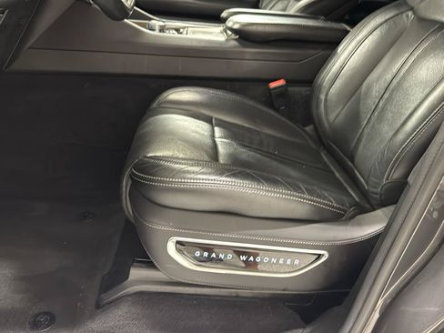 Used 2022 Jeep Grand Wagoneer Series I w/ Flexible Seating Group AWD/4WD image 21