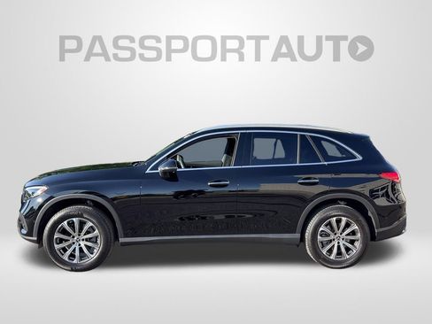 Used 2024 Mercedes-Benz GLC 300 4MATIC image 2