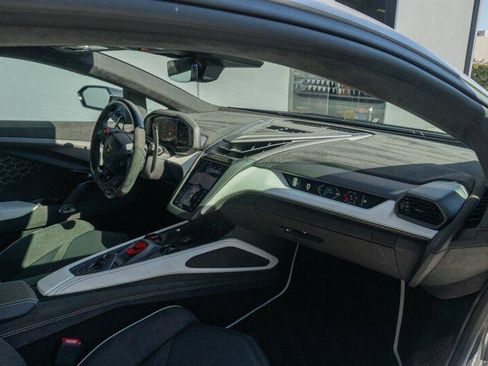 Used 2024 Lamborghini Revuelto image 70