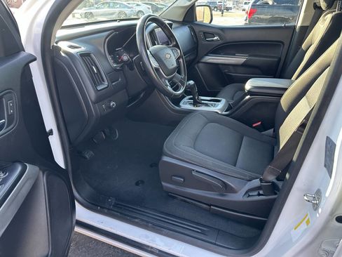 Used 2021 Chevrolet Colorado LT image 14