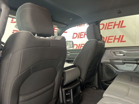 Used 2022 RAM 1500 Big Horn AWD/4WD image 14