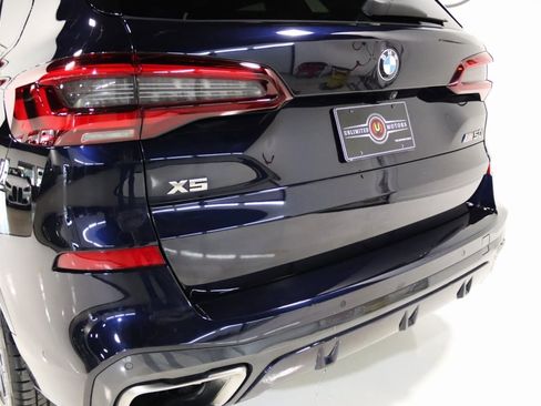 Used 2023 BMW X5 M50i w/ Climate Comfort Package image 84