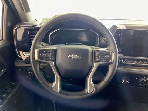Used 2023 Chevrolet Silverado 1500 RST image 34