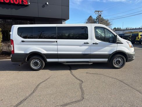 Used 2023 Ford Transit 350 XL image 2