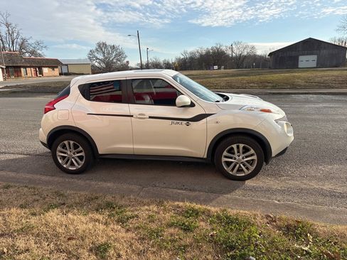 Used 2013 Nissan Juke SL image 6