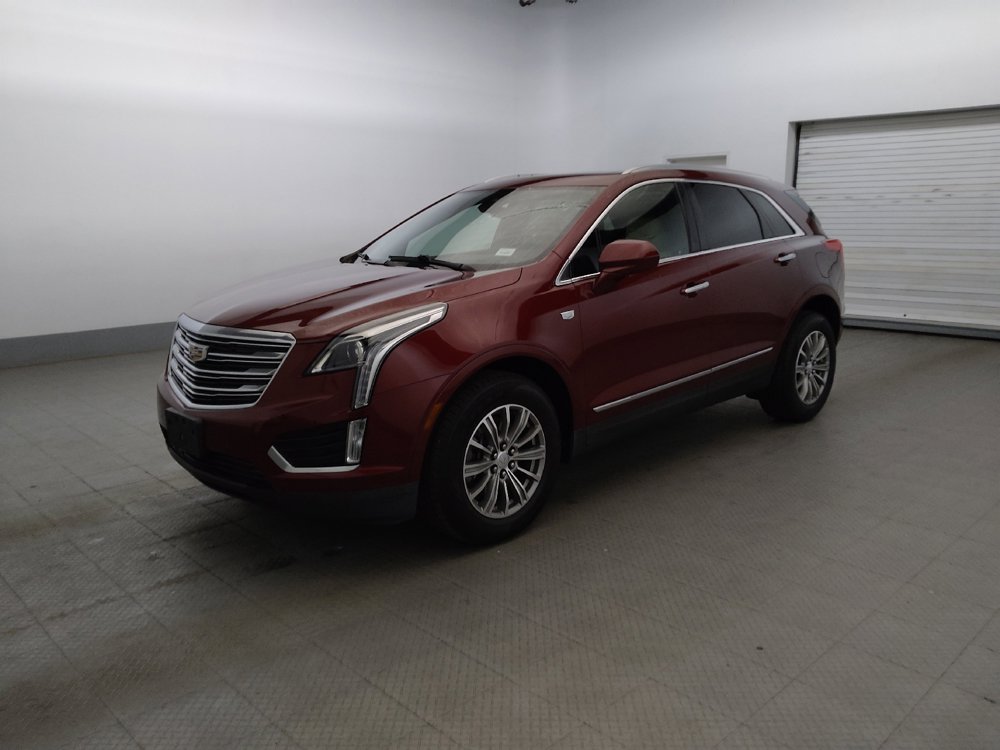 Used 2018 Cadillac XT5 Luxury w/ Driver Awareness Package FWD image 2