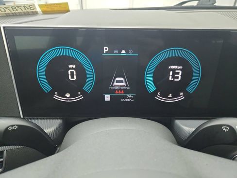Used 2025 Hyundai Sonata SEL FWD image 25