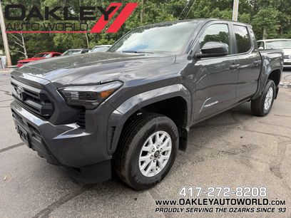 Used 2025 Toyota Tacoma SR5