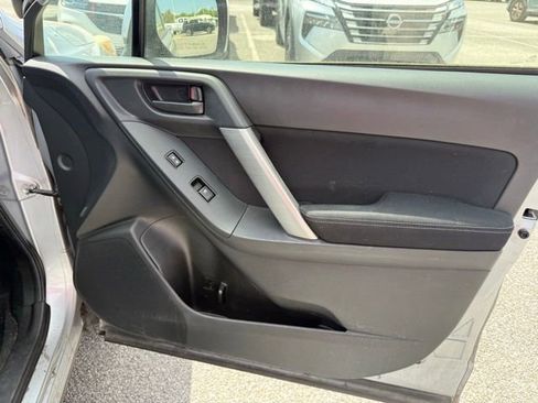 Used 2014 Subaru Forester 2.5i Premium w/ All-Weather Package image 16
