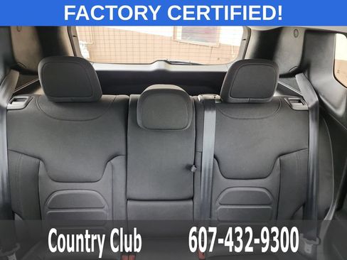 Used 2021 Jeep Renegade Latitude w/ Convenience Group AWD/4WD image 21