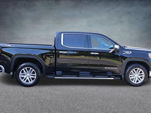 Used 2021 GMC Sierra 1500 SLT w/ SLT Premium Package AWD/4WD image 2