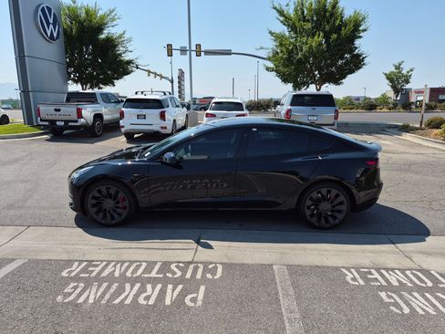 Used 2023 Tesla Model 3 Performance AWD/4WD image 10