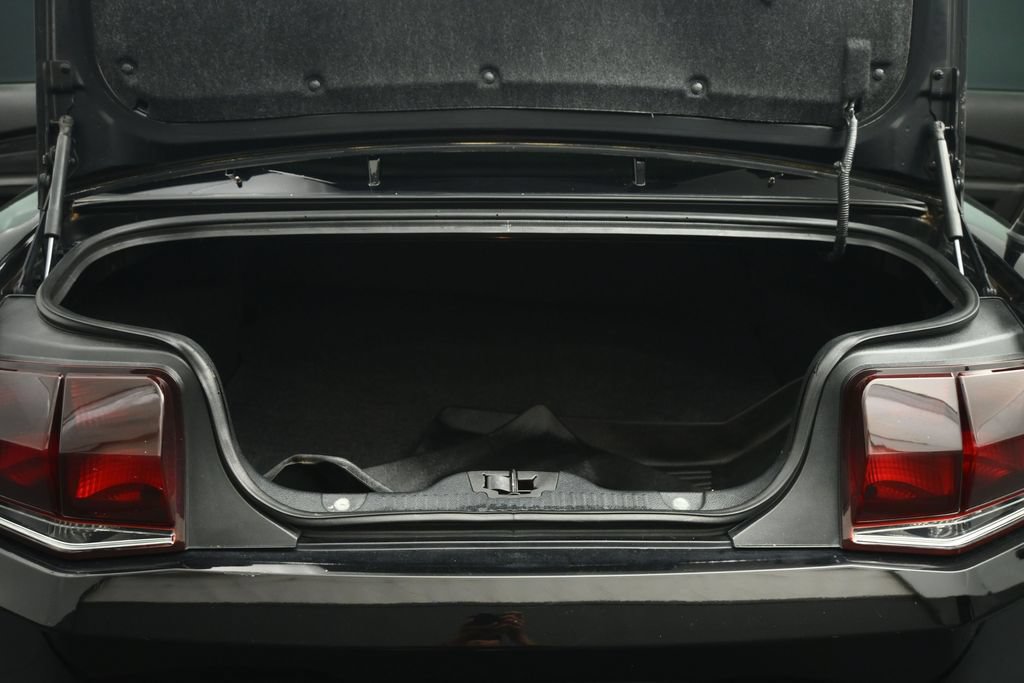 Used 2012 Ford Mustang GT Premium RWD image 54