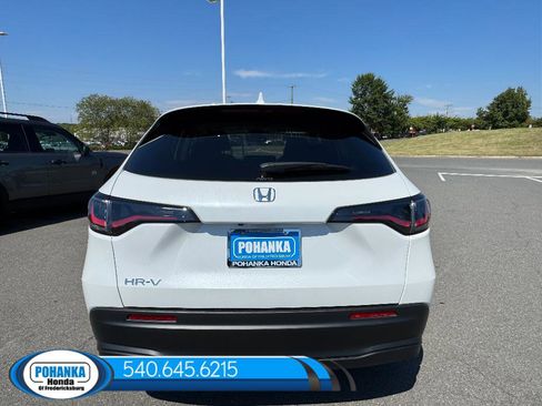 New 2026 Honda HR-V LX image 8