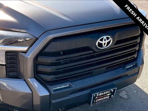 Used 2022 Toyota Tundra SR5 image 32
