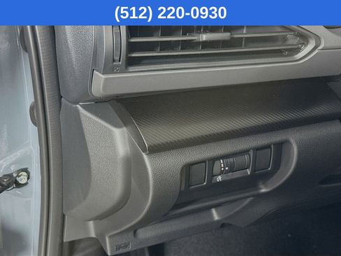 Certified 2025 Subaru Crosstrek 2.0i Premium image 11