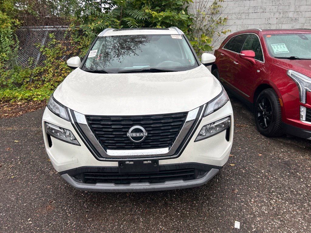 Used 2023 Nissan Rogue SV w/ SV Premium B Package AWD/4WD image 5