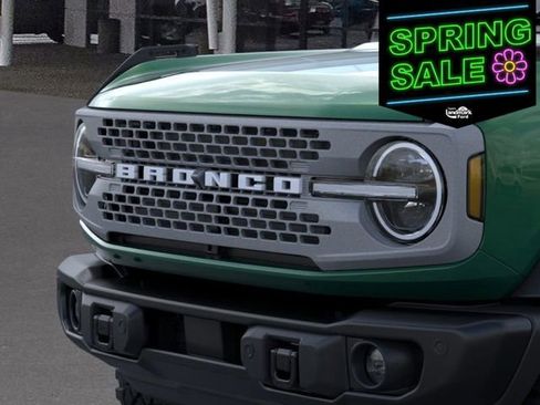 New 2025 Ford Bronco Badlands image 21