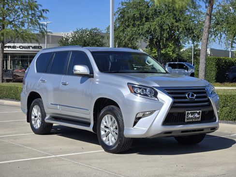 Used 2017 Lexus GX 460 Premium AWD/4WD image 7