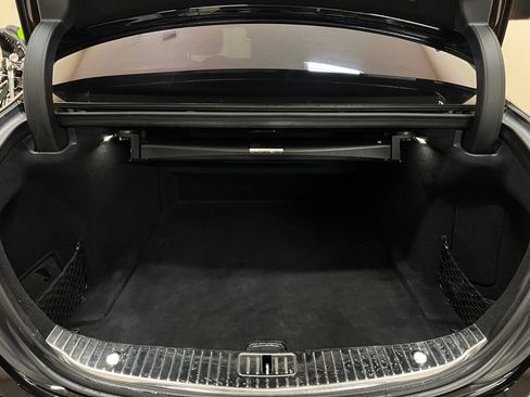 Used 2014 Mercedes-Benz S 550 Sedan image 38