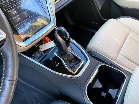 Used 2025 Subaru Outback Limited w/ Popular Package #2 image 15