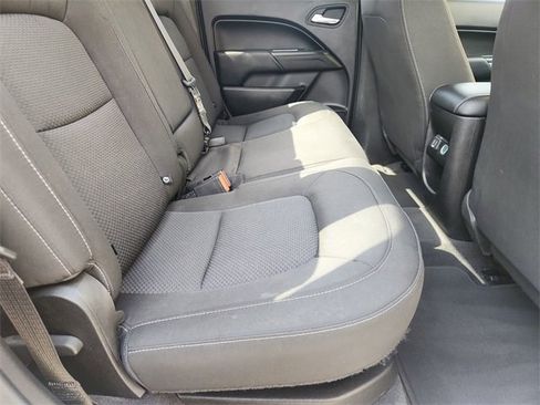 Used 2019 Chevrolet Colorado LT image 23
