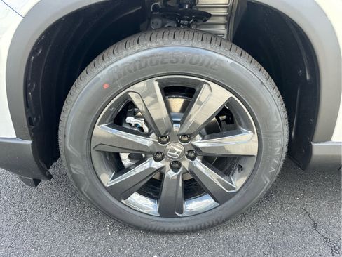 New 2026 Honda Pilot Sport image 11