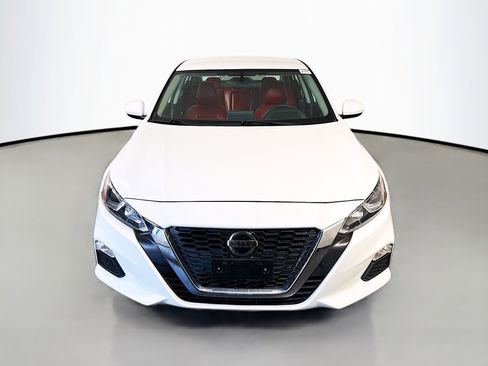 Used 2020 Nissan Altima 2.5 S image 2