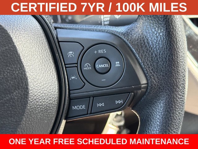 Used 2025 Toyota Corolla LE FWD image 23
