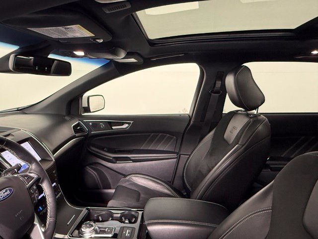 Used 2020 Ford Edge ST w/ Equipment Group 401A AWD/4WD image 38