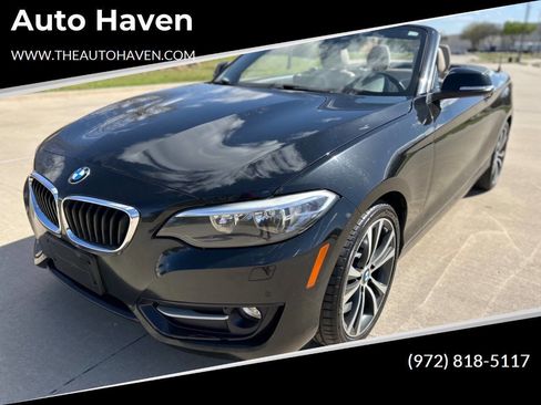Used 2017 BMW 230i Convertible image 1