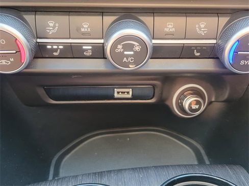 Used 2022 Alfa Romeo Giulia Ti image 26