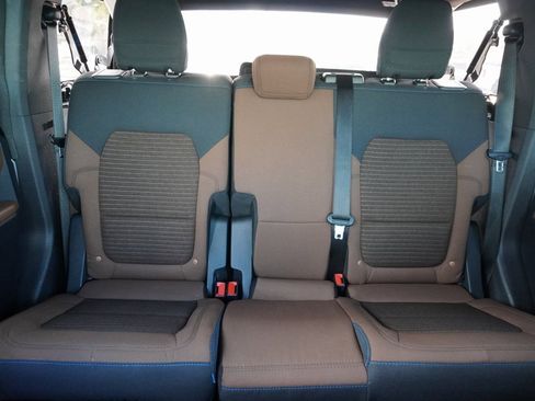 Used 2022 Ford Bronco Outer Banks image 27