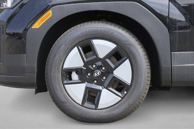 Used 2026 Hyundai Santa Fe SE AWD/4WD image 9