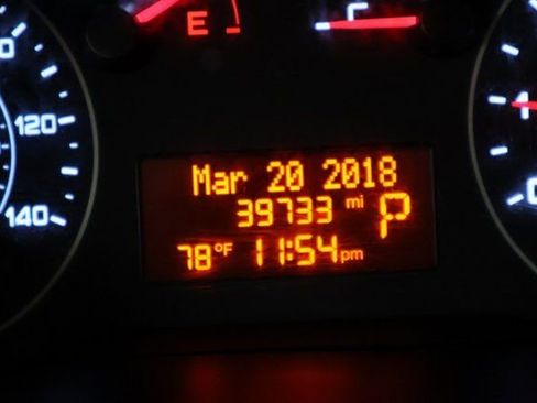 Used 2021 RAM ProMaster City Tradesman FWD image 14
