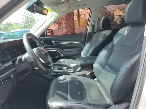 Certified 2023 Kia Telluride S w/ S Sunroof Package FWD image 11