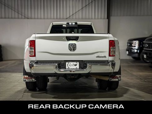 Used 2024 RAM 3500 Tradesman w/ Chrome Appearance Group AWD/4WD image 5