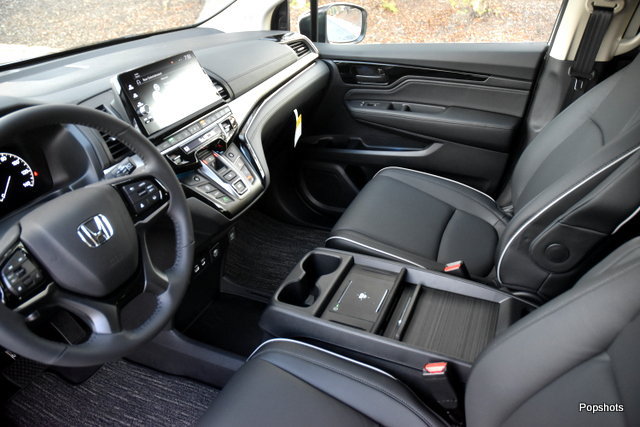 New 2027 Honda Odyssey Touring image 7