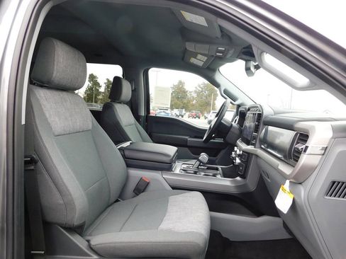 New 2023 Ford F150 Lightning XLT w/ Equipment Group 312A High image 19