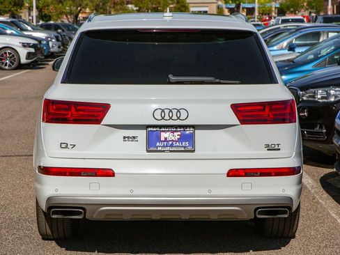 Used 2018 Audi Q7 3.0T Prestige w/ Prestige Package AWD/4WD image 6