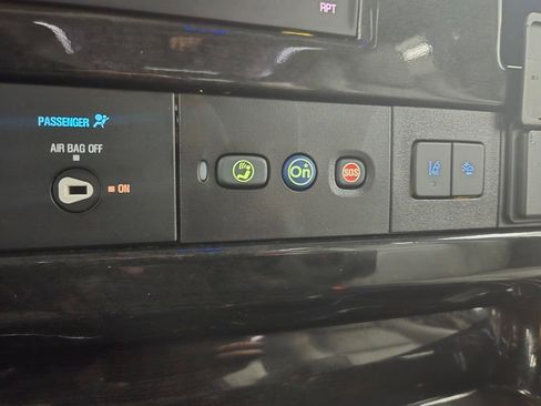 Used 2020 Chevrolet Express 2500 Extended w/ Enhanced Convenience Package image 29