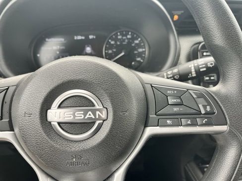 Certified 2022 Nissan Kicks SV w/ Interior Electronics Package image 24