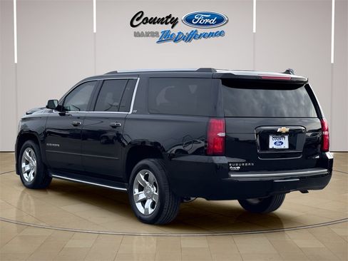 Used 2016 Chevrolet Suburban LTZ image 27