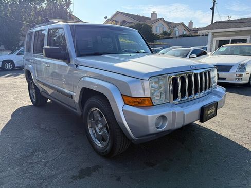 Used 2007 Jeep Commander Sport w/ Skid Plate Group image 3