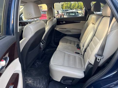 Used 2018 Kia Sorento EX FWD image 5