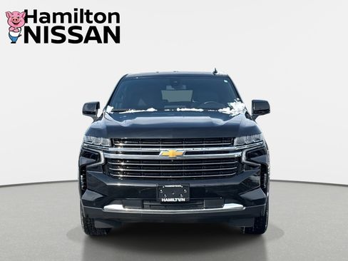Used 2022 Chevrolet Suburban LT w/ LT Signature Plus Package image 6