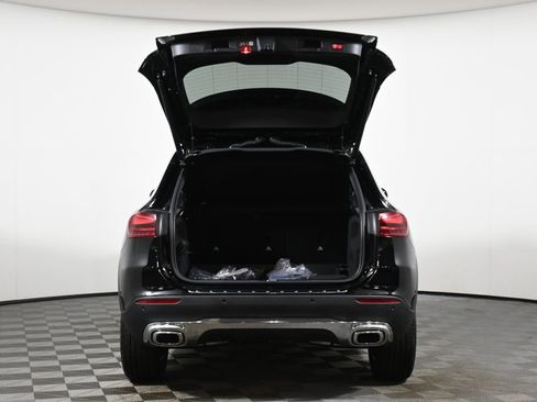 New 2025 Mercedes-Benz GLA 250 4MATIC image 28