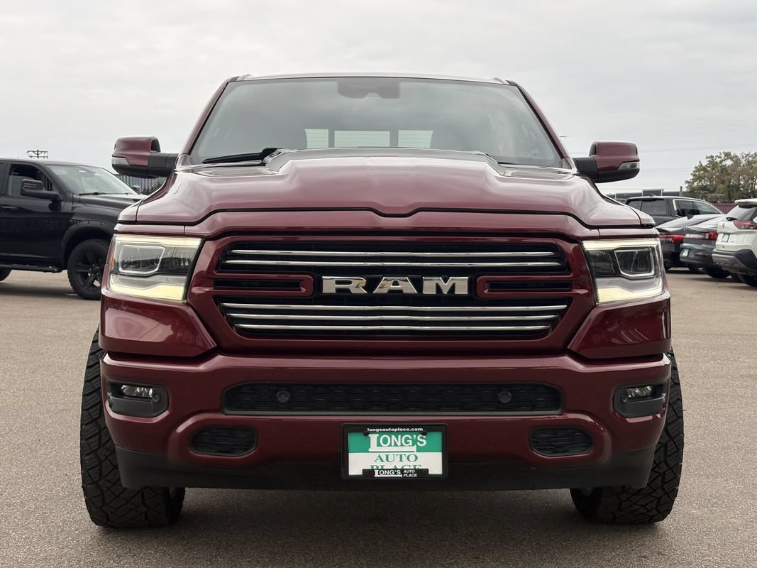 Used 2023 RAM 1500 Laramie AWD/4WD image 3