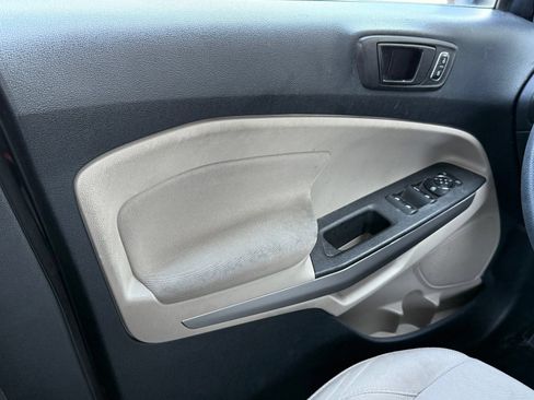 Used 2020 Ford EcoSport S AWD/4WD image 31